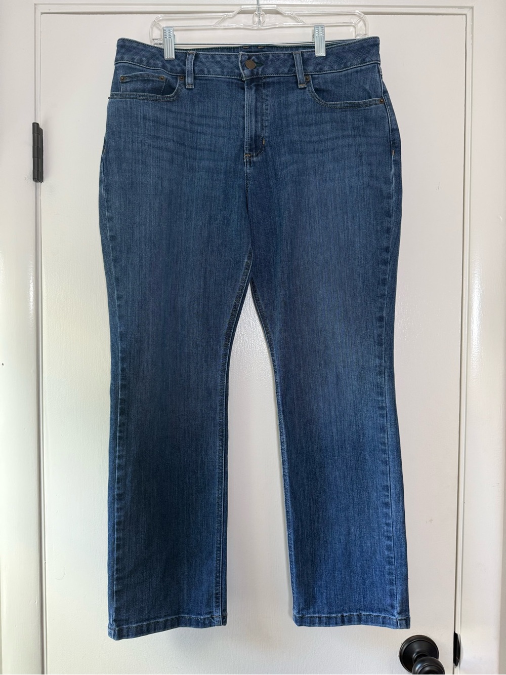 LL Bean BeanFlex Straight Leg Favorite Fit Blue Denim Jeans 14 Petite Comfy